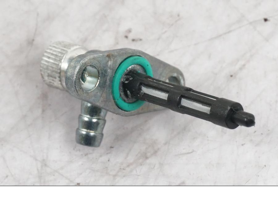 Baksidan på Bensinkran från en Ducati Multistrada V4 -2024 motorcykel.