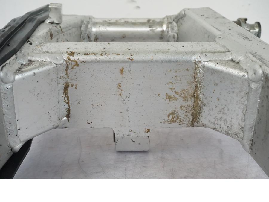 Snett nerifrån på Sving från en Honda CBR 1100 XX -1999 motorcykel.