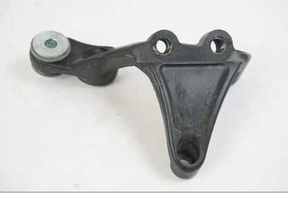 Höger sida på Sidostödsfäste från en KTM 1290 Super Duke R -2022 motorcykel.