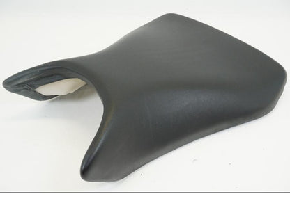 Framsidan på Sadel från en Yamaha YZF R6 -2006 motorcykel.