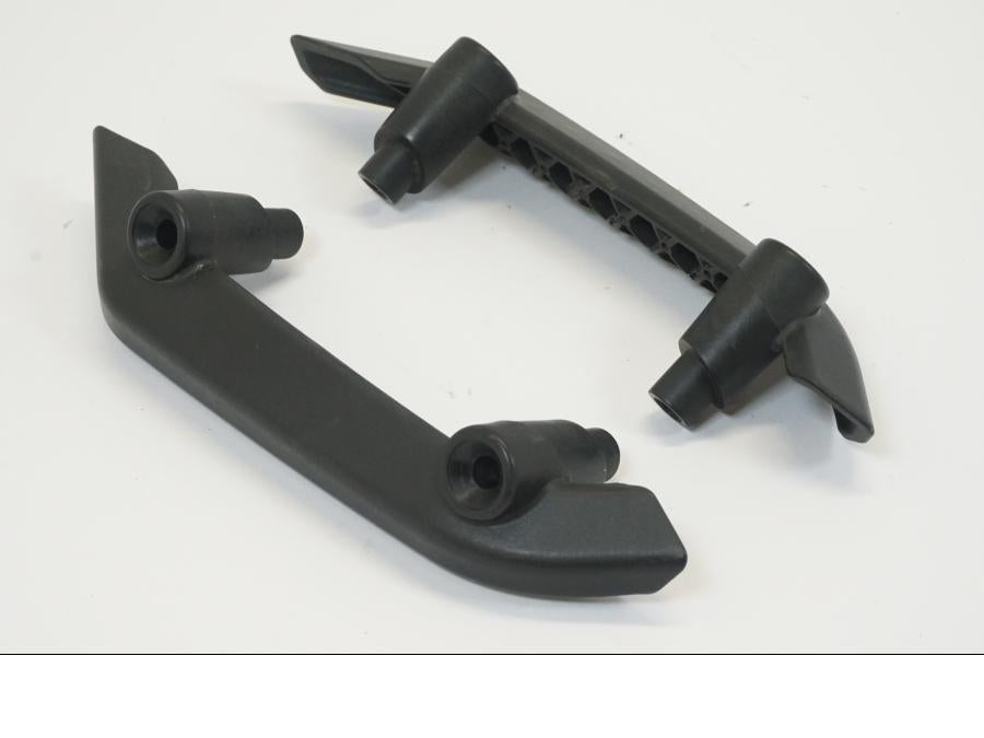 Baksidan på Passagerarhandtag från en KTM 690 Enduro -2016 motorcykel.