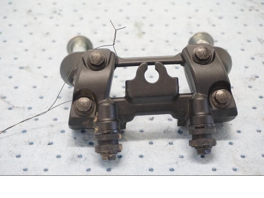 Framsidan på Styrfäste från en Kawasaki Z 650 ABS -2020 motorcykel.