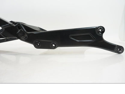 Snett nerifrån på Bakram från en Kawasaki ZX-12R -2000 motorcykel.