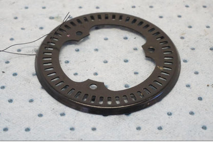 Framsidan på ABS krans från en Kawasaki Z 650 ABS -2020 motorcykel.