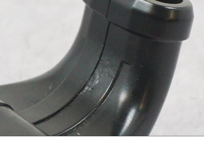 Snett uppifrån på Gasklo från en Yamaha MT-09 -2016 motorcykel.