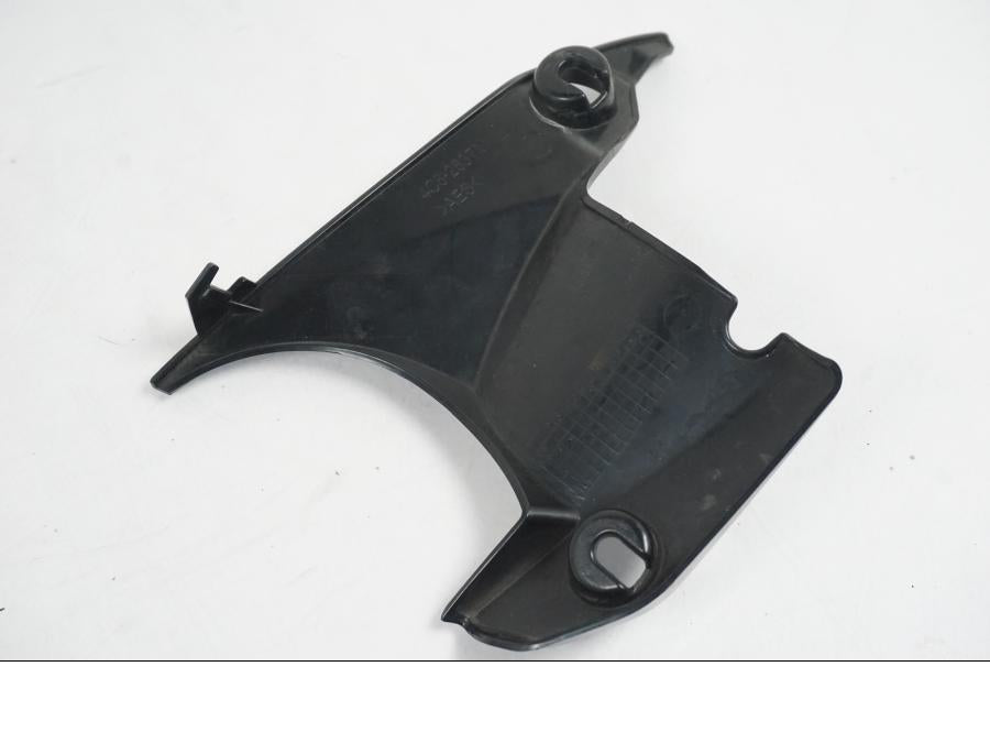 Baksidan på Instrumentkåpa från en Yamaha YZF 1000 R1 -2007 motorcykel.