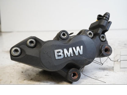 Framsidan på Bromsok från en BMW K 1200 S -2006 motorcykel.