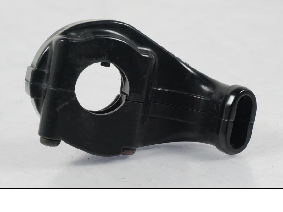 Baksidan på Gasklo från en Kawasaki ZX-6R -2005 motorcykel.