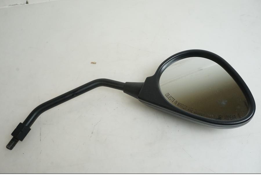 Framsidan på Backspegel från en Ducati Monster 800 -2004 motorcykel.