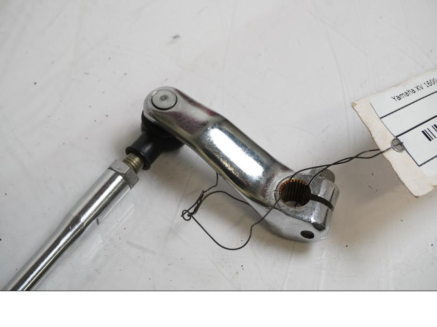 Höger sida på Växelarm från en Yamaha XV 1600 -2002 motorcykel.