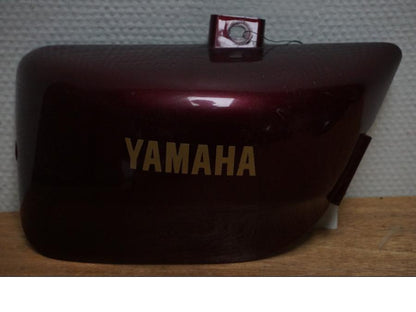 Framsidan på Sidopanel från en Yamaha XV 535 -1994 motorcykel.
