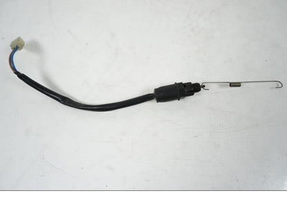 Framsidan på Bromsljuskontakt från en Kawasaki Z 750 -2006 motorcykel.