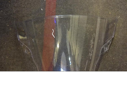 Baksidan på Vindruta från en BMW S 1000 RR -2015 motorcykel.