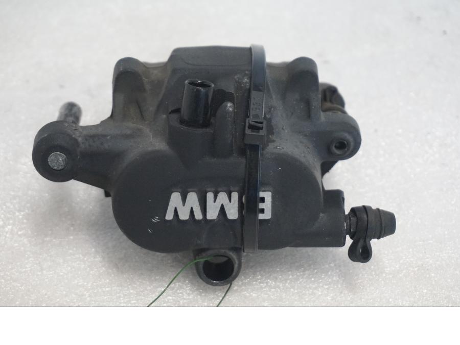 Framsidan på Bromsok från en BMW K 1300 R -2011 motorcykel.