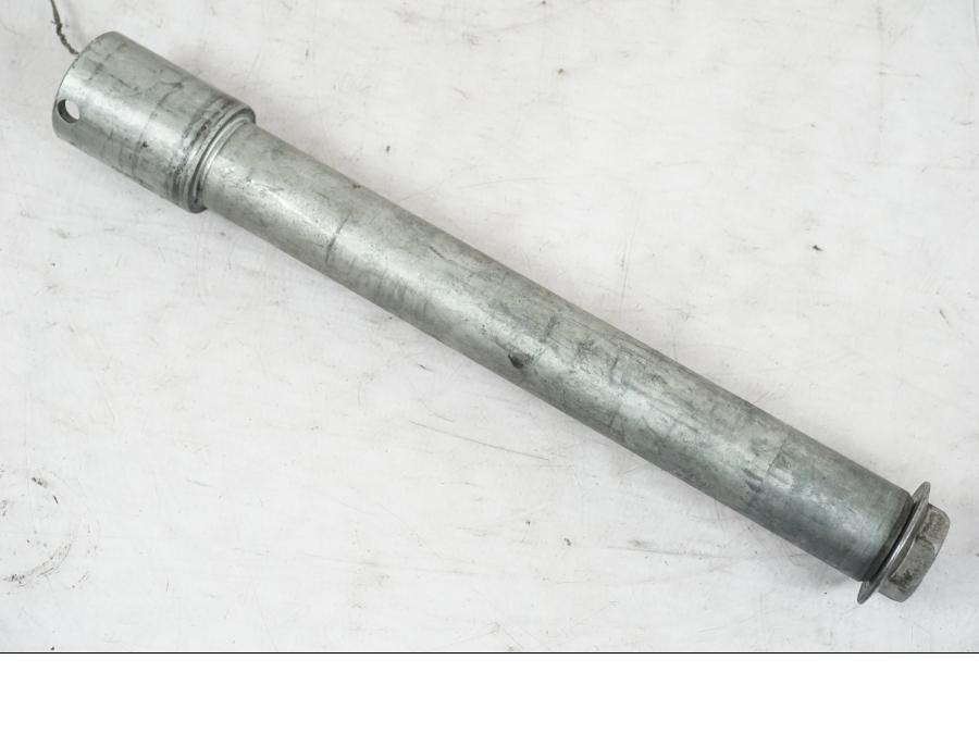 Framsidan på Axel från en Honda CBR 1000 RR -2004 motorcykel.