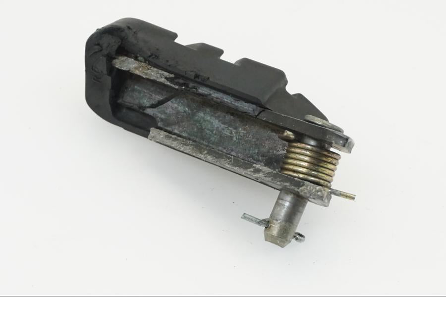 Snett uppifrån på Fotpinne från en Yamaha XT 660 R -2004 motorcykel.