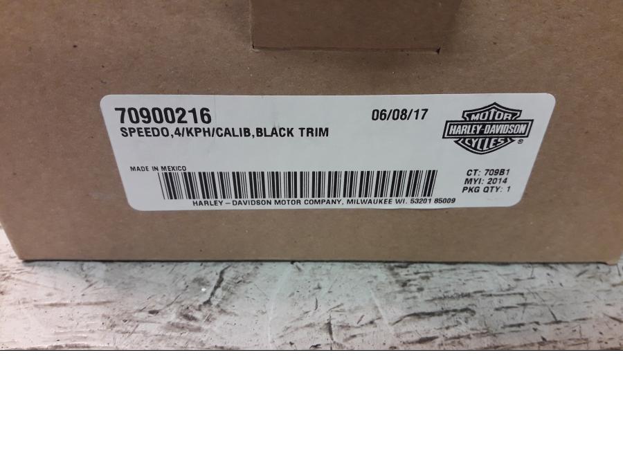 Baksidan på Hastighetsmätare från en H-D Sportster 1200 XL1200C -2017 motorcykel.