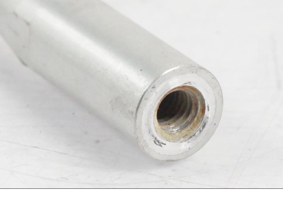 Höger sida på Växellänkage från en Yamaha YZF 1000 R1 -2007 motorcykel.