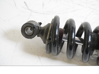 Vänster sida på Stötdämpare från en Suzuki M 1800 -2009 motorcykel.