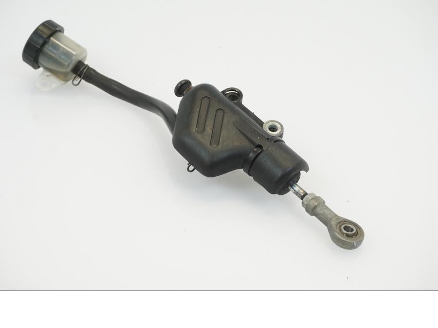 Snett uppifrån på Bromshuvudcylinder från en KTM 690 Duke -2012 motorcykel.