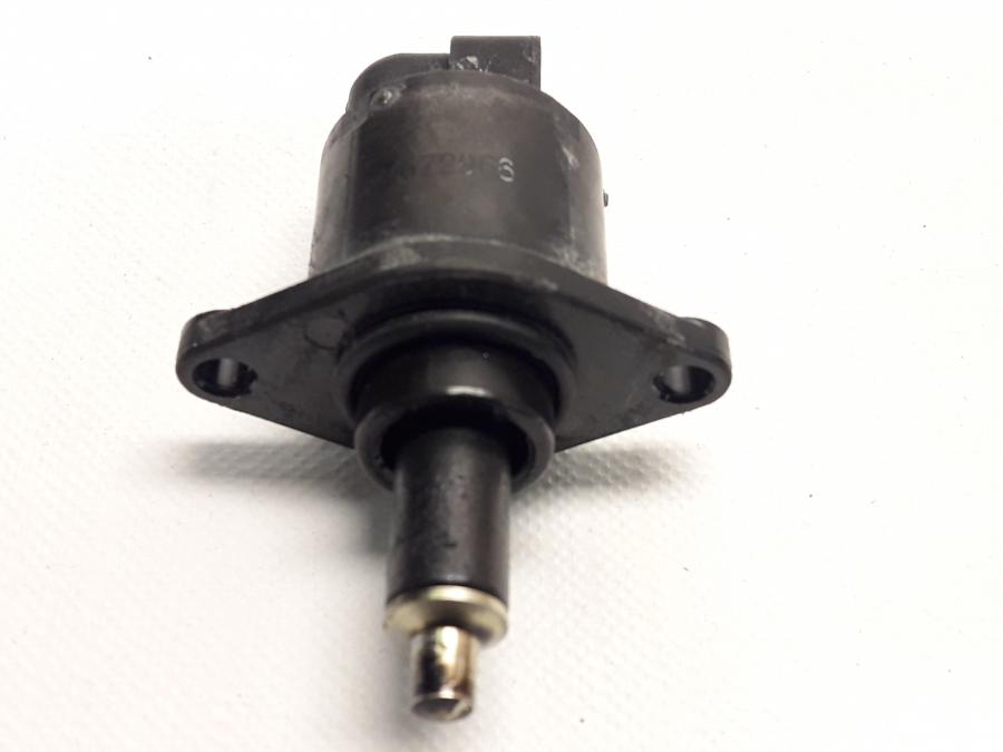 Framsidan på Tomgångsventil från en BMW R 1200 GS -2006 motorcykel.