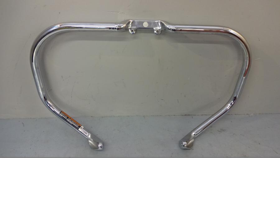 Baksidan på Motorskyddsbåge från en Indian Indian Chief Vintage -2016 motorcykel.