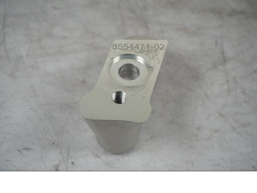 Baksidan på Styröverfall från en BMW S 1000 XR -2019 motorcykel.