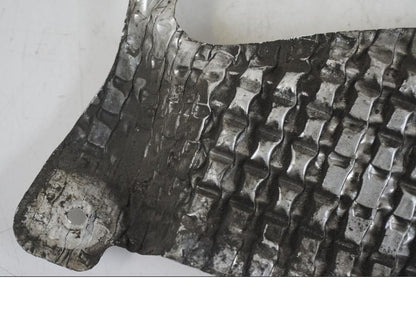 Baksidan på Värmeskydd från en Suzuki GSX-R 1000 -2007 motorcykel.