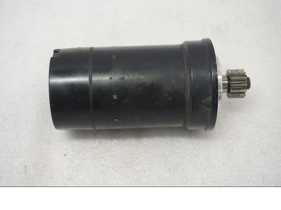 Baksidan på Startmotor från en Ducati Monster 796 -2013 motorcykel.