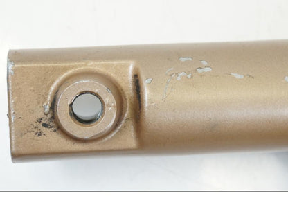 Vänster sida på Gaffelben från en Honda NSR 125 -1991 motorcykel.