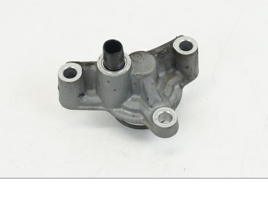 Framsidan på Kopplingslavcylinder från en Ducati Streetfighter V4 -2020 motorcykel.