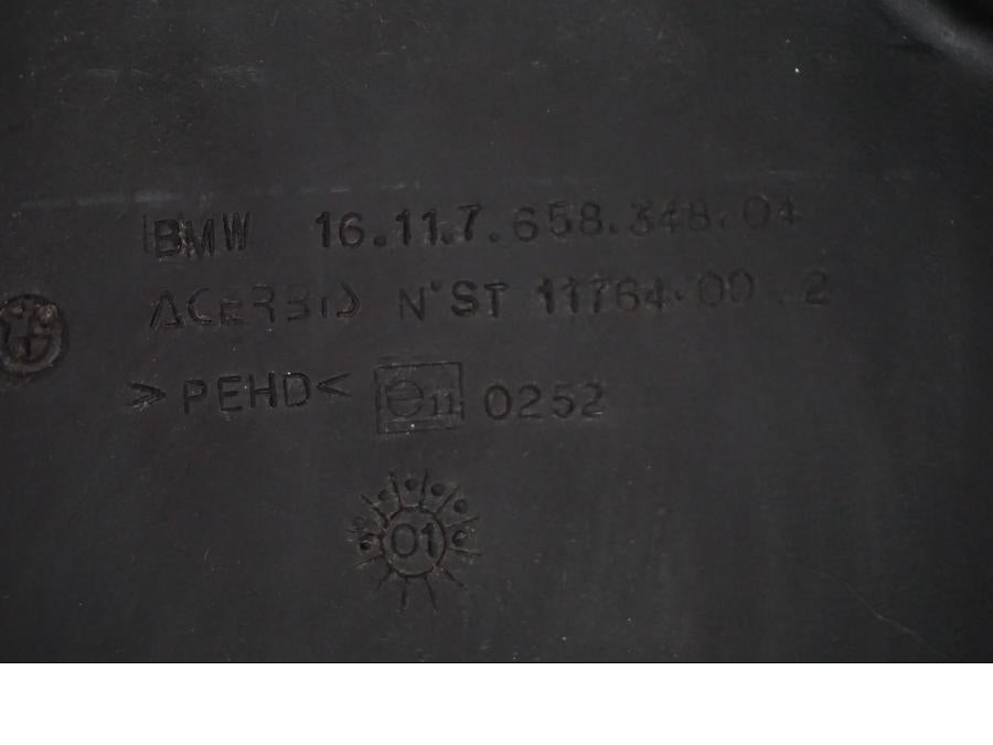 Extrabild4 på Bensintank från en BMW F 650 CS -2002 motorcykel.