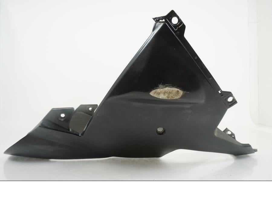 Vänster sida på Magkåpa från en Yamaha YZF 1000 R1 -2002 motorcykel.