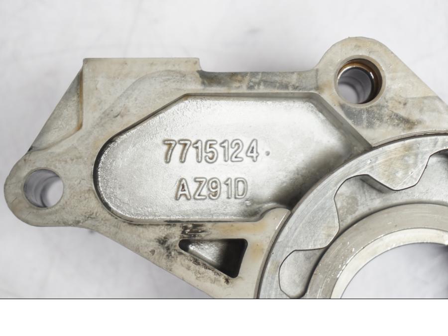 Extrabild4 på Oljepump från en BMW R NineT -2017 motorcykel.