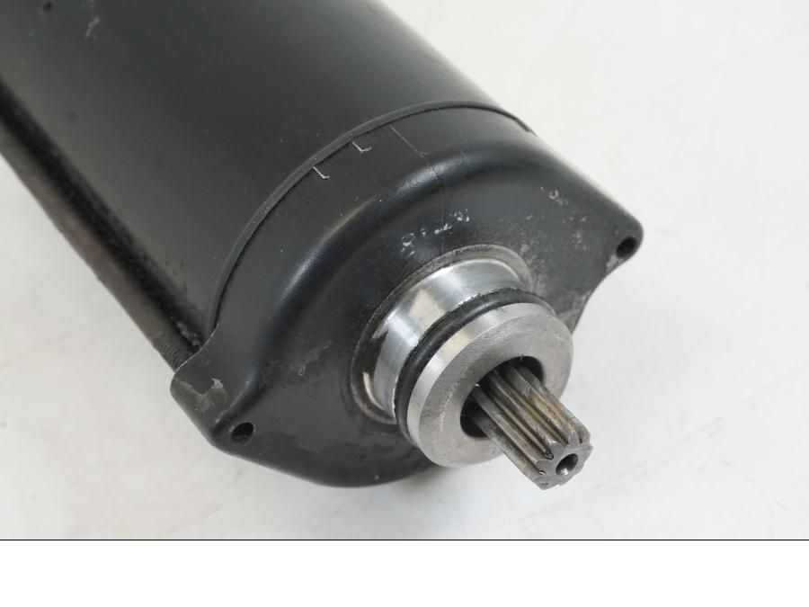 Extrabild3 på Startmotor från en Kawasaki VN 800 -2000 motorcykel.