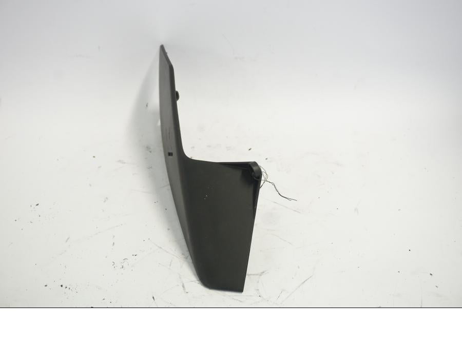 Snett uppifrån på Sidkåpa från en KTM 790 Duke -2018 motorcykel.