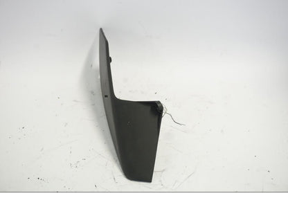 Snett uppifrån på Sidkåpa från en KTM 790 Duke -2018 motorcykel.