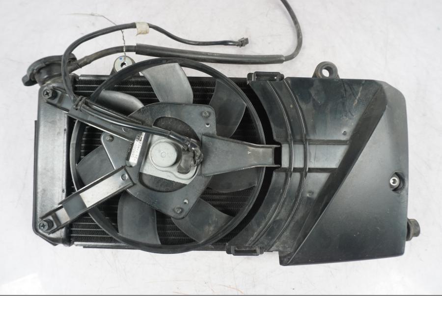 Extrabild1 på Vattenkyl från en Yamaha XT 1200 Z -2011 motorcykel.