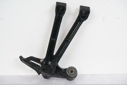 Baksidan på Fotpinne från en Suzuki GSX-R 1000 -2008 motorcykel.