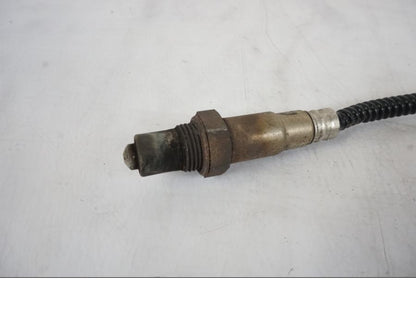 Baksidan på Lambdasond från en KTM 125 Duke -2017 motorcykel.