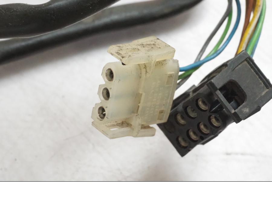 Baksidan på Styrelreglage från en BMW K 1100 LT -1999 motorcykel.