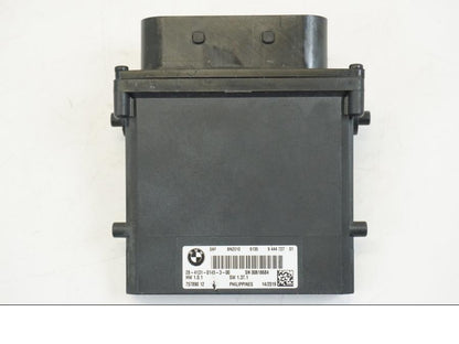 Snett nerifrån på Styrdon från en BMW R 1250 GS -2019 motorcykel.