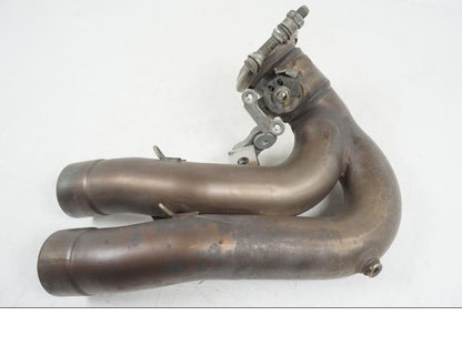 Framsidan på Mellanrör från en Ducati Hyperstrada -2013 motorcykel.