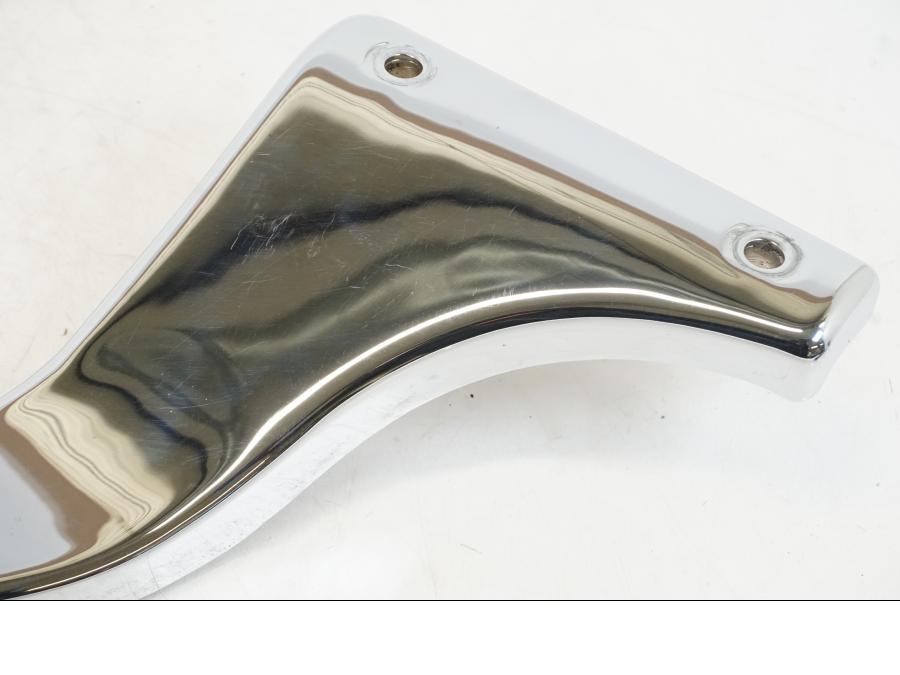 Snett uppifrån på Bakskärmstag från en Kawasaki VN 800 -2000 motorcykel.