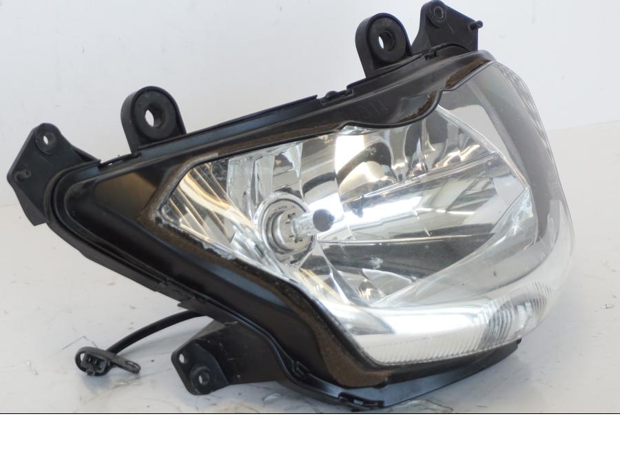 Framsidan på Strålkastare från en Kawasaki ZR-7 -2001 motorcykel.