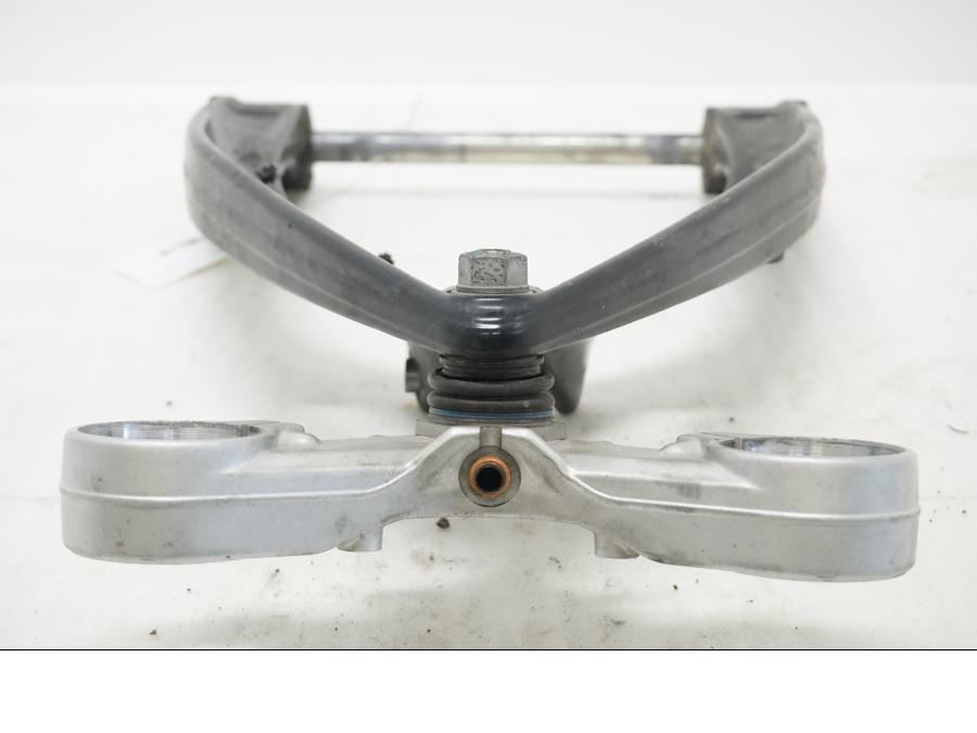 Höger sida på Sving från en BMW R 1200 GSA -2011 motorcykel.