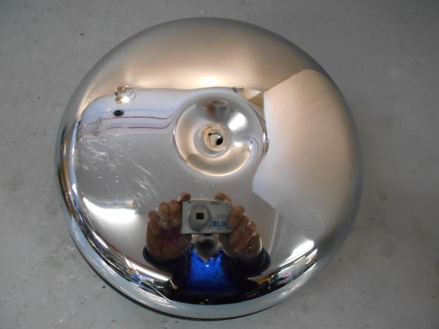 Framsidan på Luftburk från en Kawasaki VN 1600 Mean Streak -2007 motorcykel.