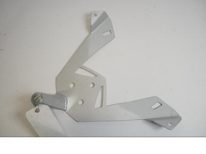 Baksidan på Pakethållare från en BMW S 1000 RR -2013 motorcykel.