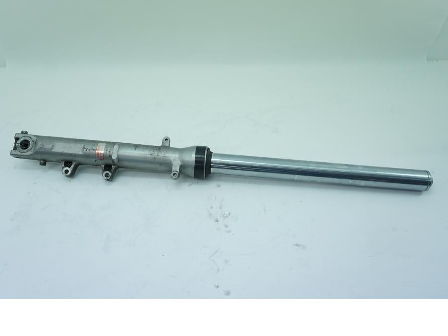 Baksidan på Gaffelben från en Honda VFR 750 -1992 motorcykel.