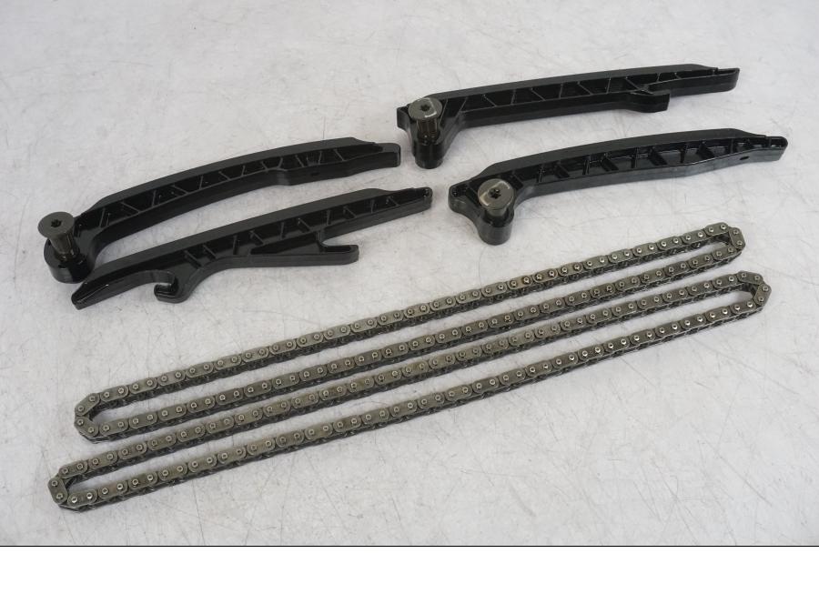 Framsidan på Kamkedja från en BMW R 1200 GS -2018 motorcykel.